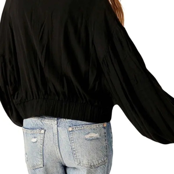 🥳HP🥳NWT FREE PEOPLE BLACK RELAXED FIT BOMBER JACKET WITH BALLOON SLEEVES XL - Picture 4 of 12